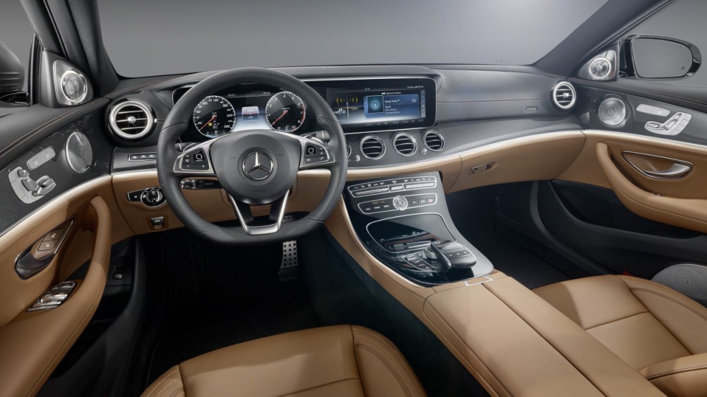 Mercedes toont interieur van nieuwe E-Klasse