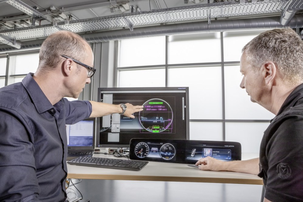 Mercedes toont interieur van nieuwe E-Klasse