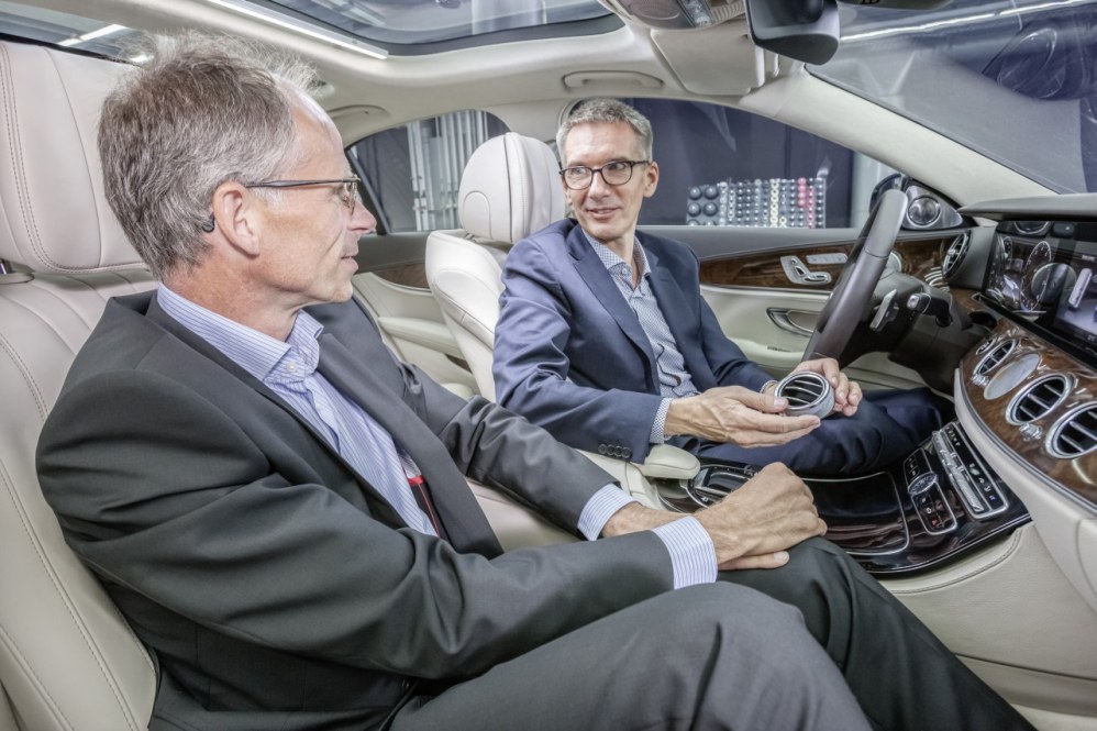 Mercedes toont interieur van nieuwe E-Klasse