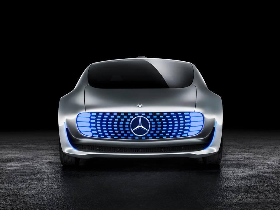 Mercedes stelt F 015 Luxury in Motion Concept voor in Las Vegas