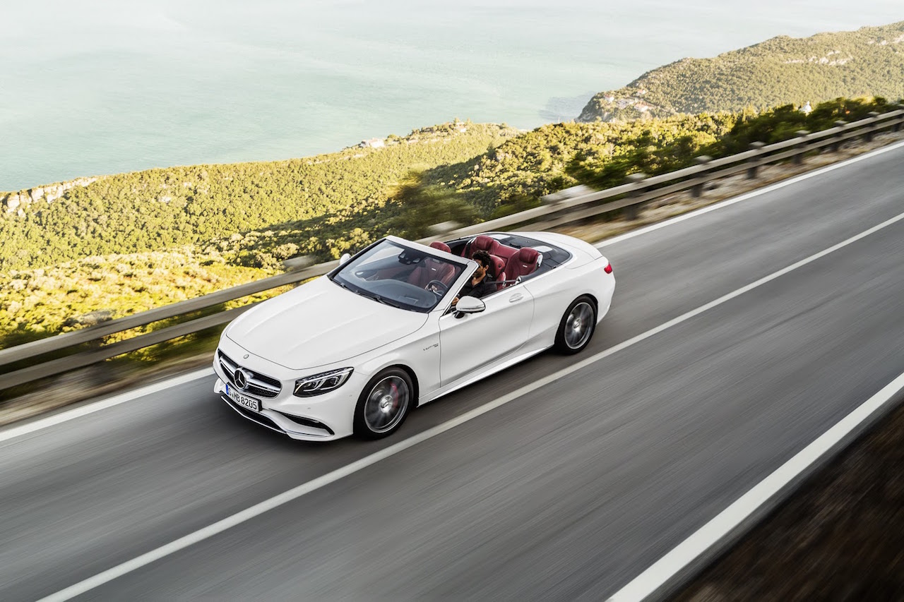 Mercedes stelt langverwachte S-Klasse en S63 AMG Cabrio voor