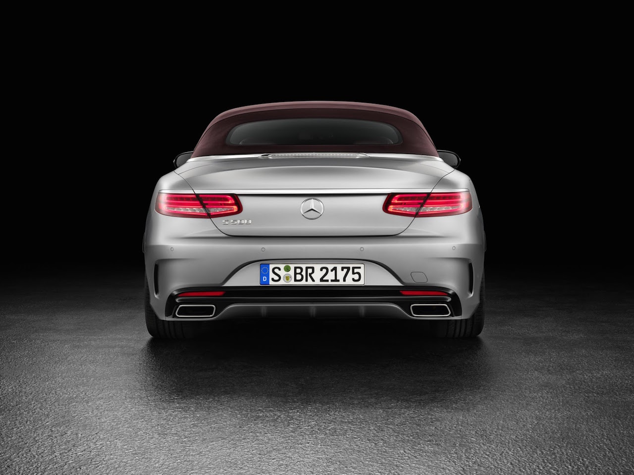 Mercedes stelt langverwachte S-Klasse en S63 AMG Cabrio voor