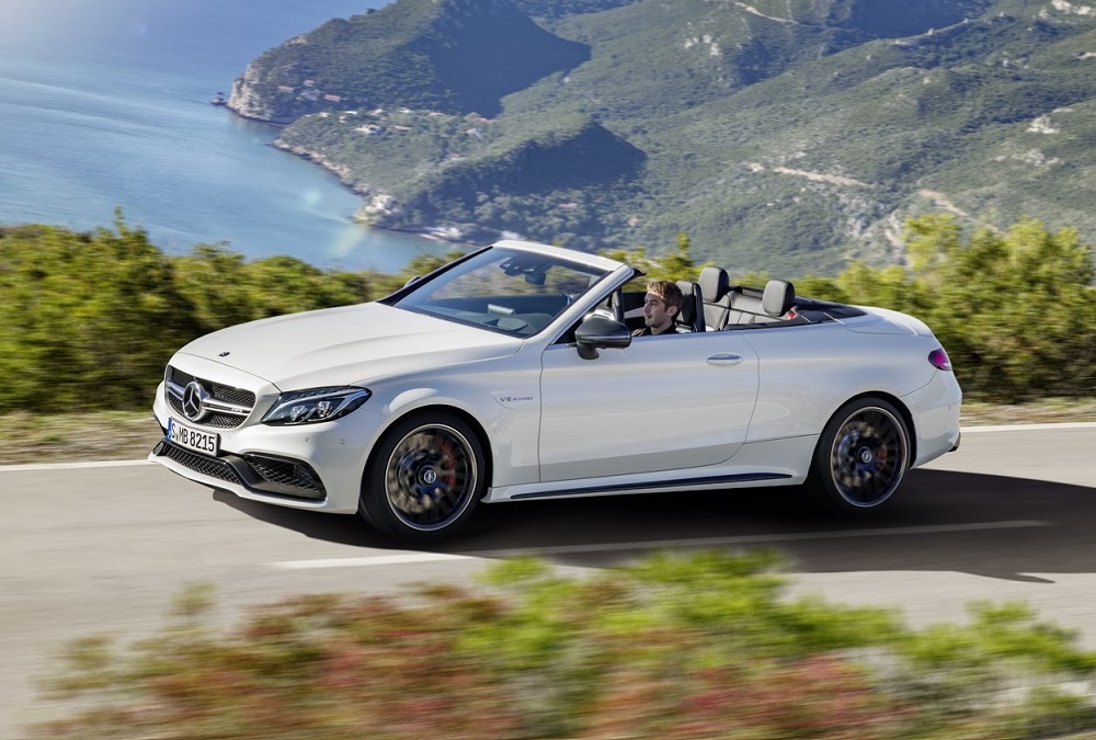 Mercedes-AMG stelt C 63 Cabrio voor