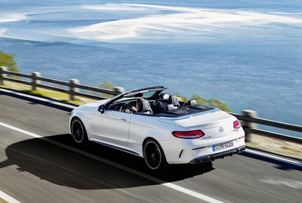 Mercedes-AMG stelt C 63 Cabrio voor