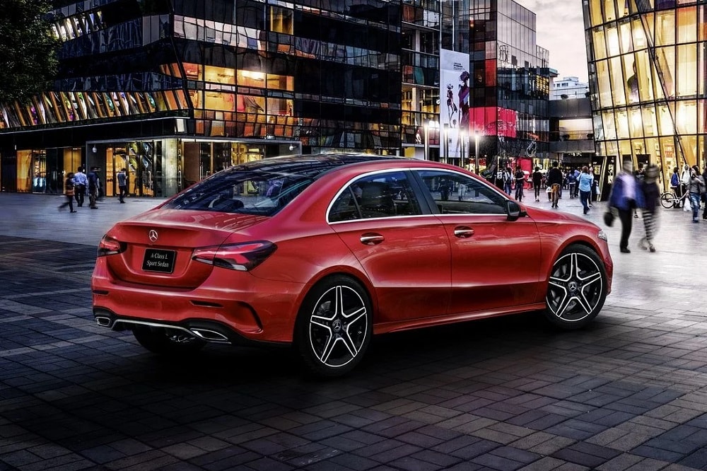 Mercedes A-Klasse L Sedan onthuld in China