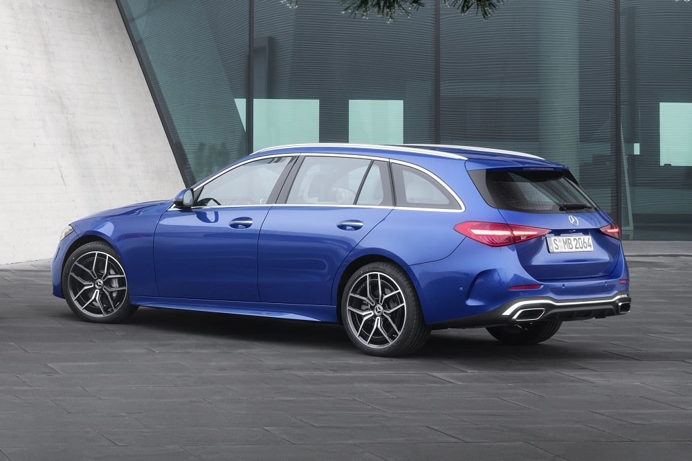 Afmetingen Mercedes C Klasse Break 2023 C 300 E 313 Pk 9 traps Automaat 