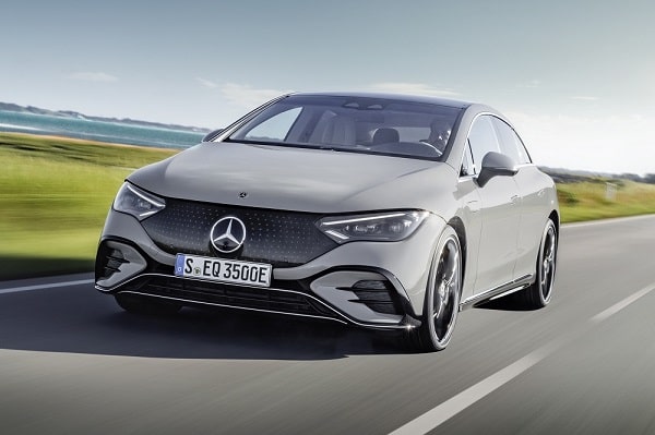 Officieel: de nieuwe Mercedes EQE (2022)