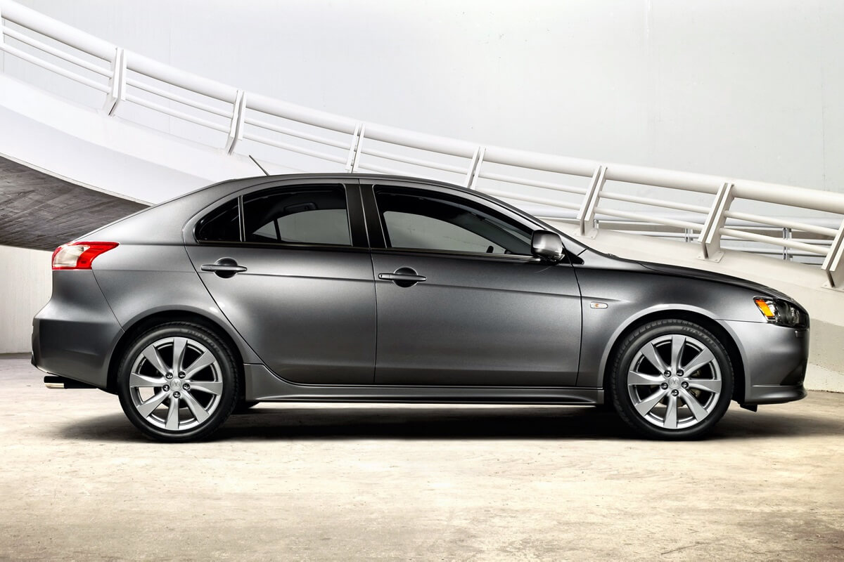 Mitsubishi Lancer Sportback 2015-2016