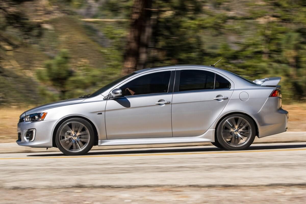 Mitsubishi Lancer 1.6 MIVEC 117 CV manuale  (2015-2016)