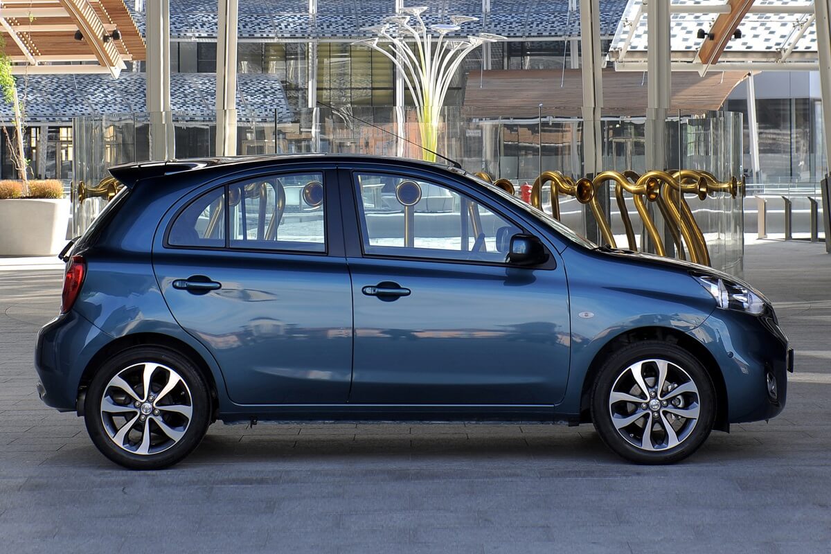 Nissan Micra 2013-2017 extérieur côté