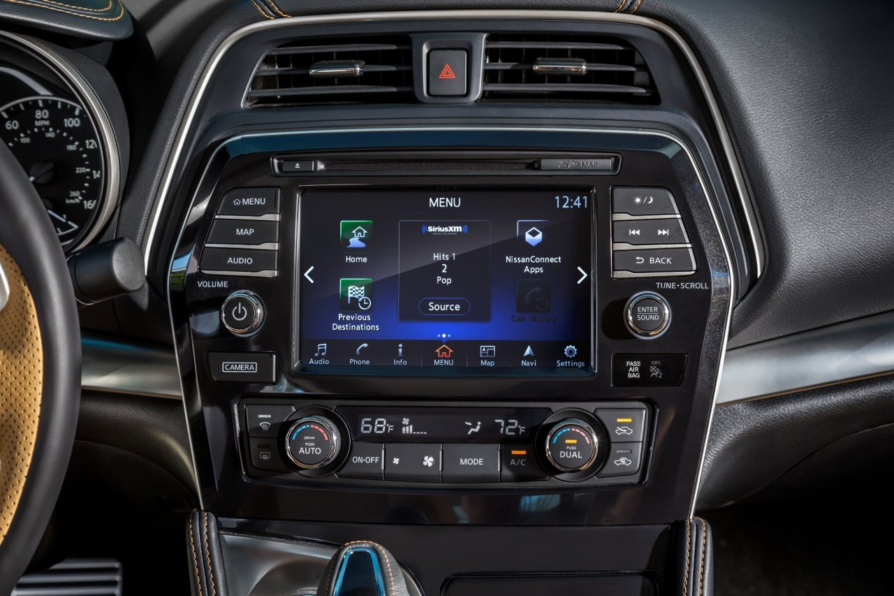 Maxima is nieuwe vierdeurs sportwagen van Nissan