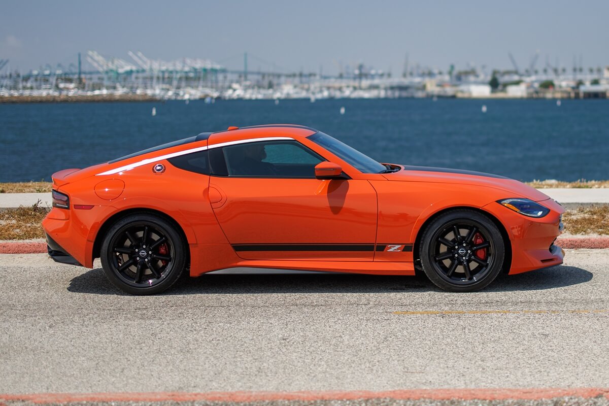 Nissan Z 3.0L V6 406 ch   2025