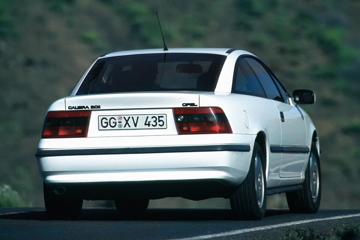 Opel Calibra 2.0i 115 ch BVM  (1989-1995)