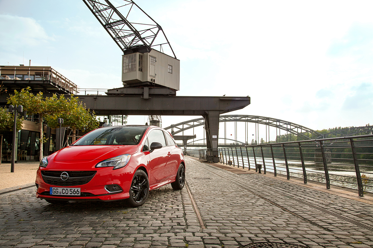 Opel Corsa OPC-Line oogt snel