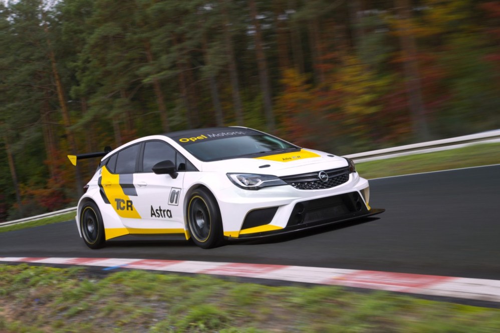 Astra TCR is nieuwe circuitracer van Opel