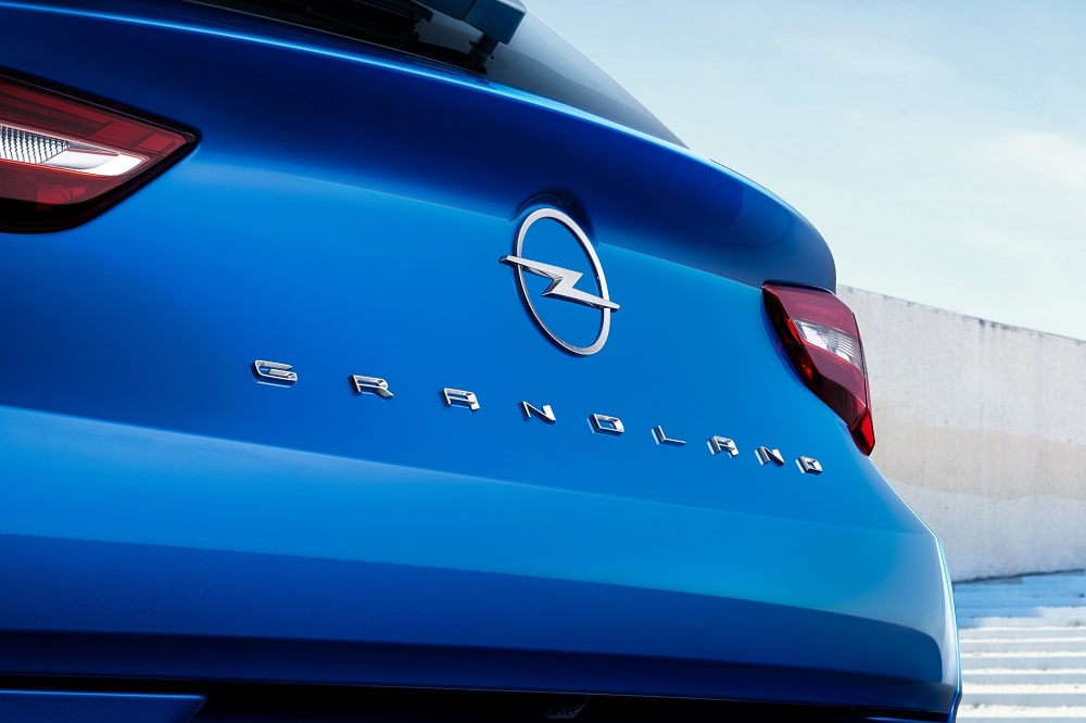 Consumption CO2 emissions Vauxhall Grandland 1.2T 130 hp handgeschakeld FWD