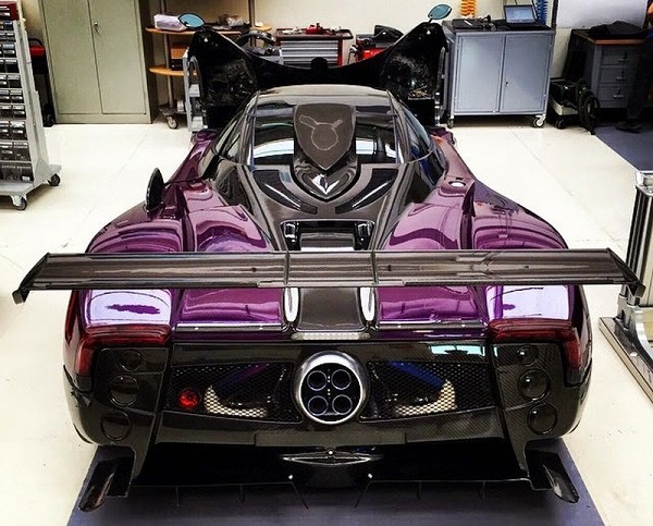 Gloednieuwe Pagani Zonda ZoZo duikt op