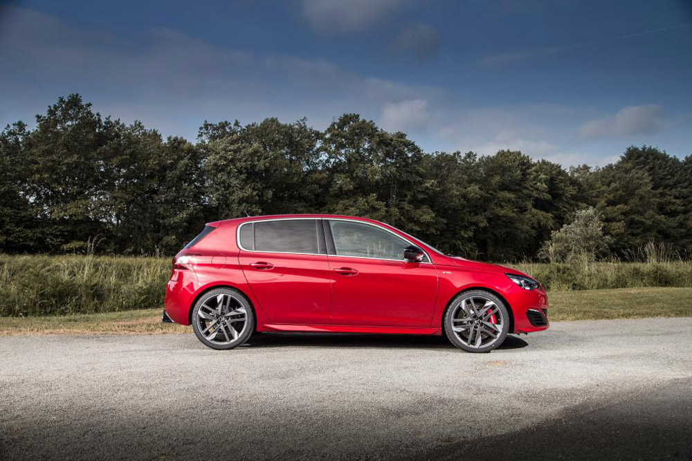 Peugeot stelt 308 GTi vervroegd voor