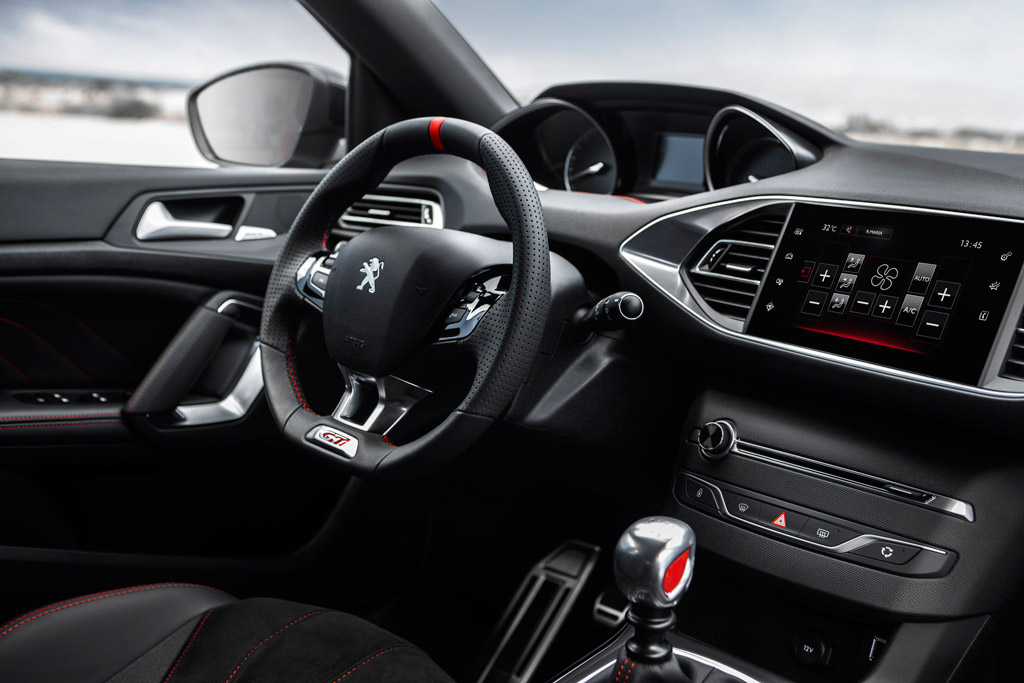 Peugeot stelt 308 GTi vervroegd voor