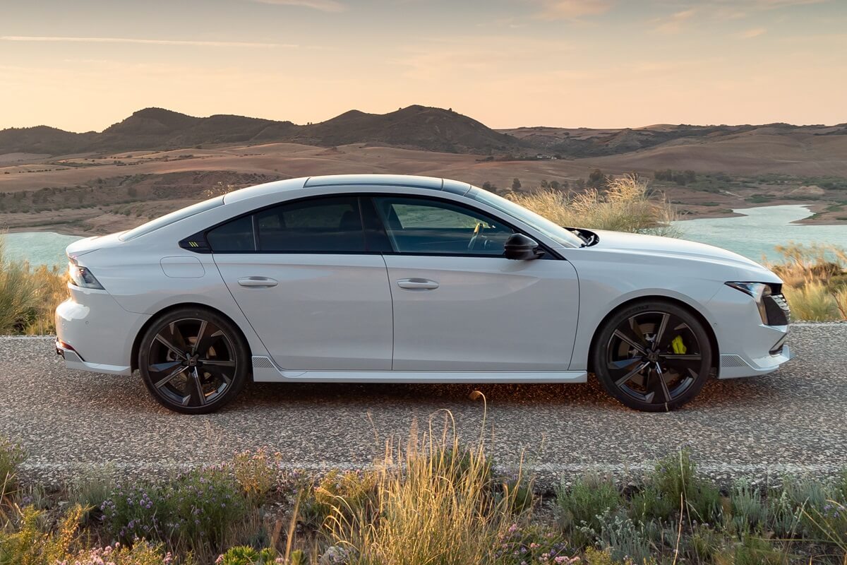 Peugeot 508 PSE Hybrid 360 ch  traction intégrale 2025