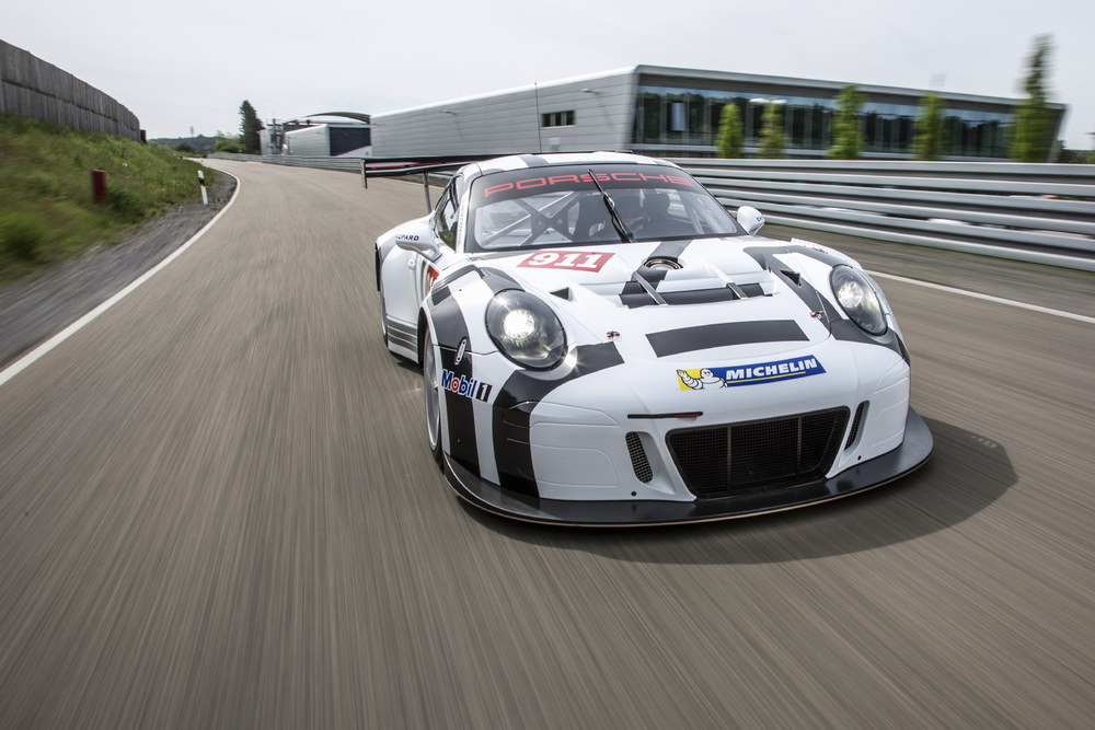 Porsche stelt de 911 GT3 R voor