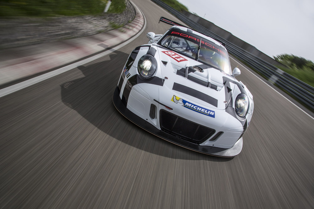 Porsche stelt de 911 GT3 R voor