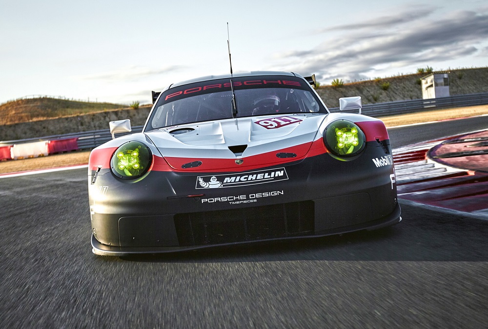 Revolutie: Porsche 911 RSR heeft middenmotor