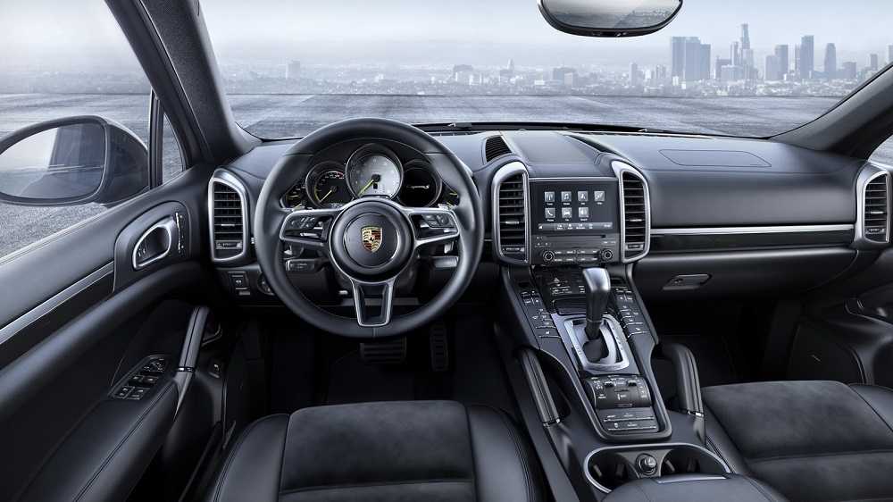 Porsche zet Cayenne in de kijker met Platinum Edition