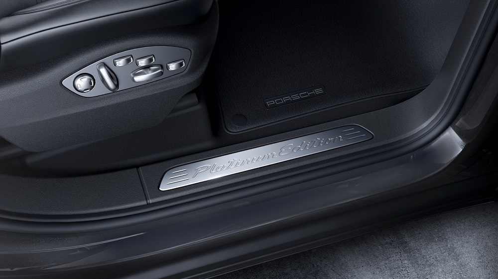 Porsche zet Cayenne in de kijker met Platinum Edition