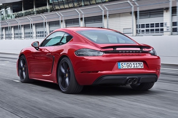 Porsche stelt 718 Boxster en Cayman GTS voor