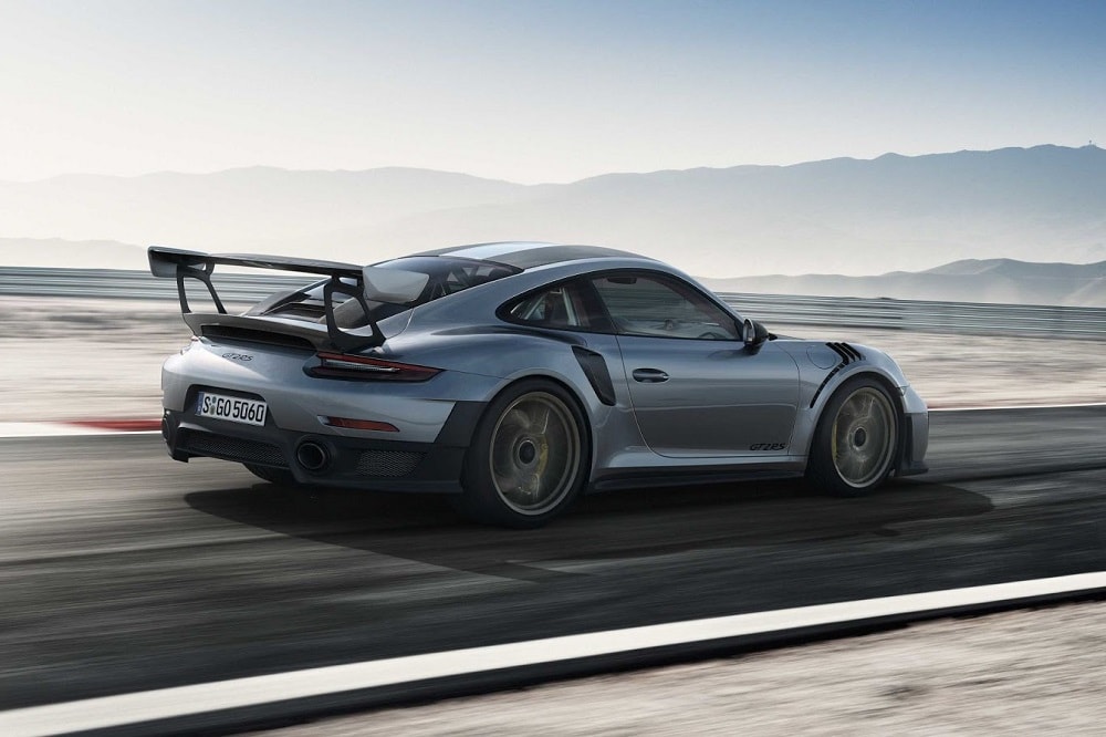 Gelekt: officiële foto's van nieuwe Porsche 911 GT2 RS