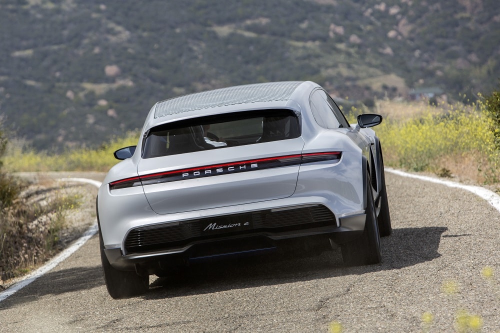 Porsche Mission E Cross Turismo gaat in productie