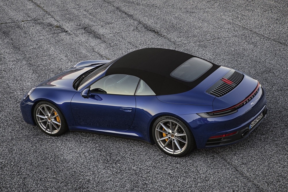 Porsche haalt doek van nieuwe 911 Cabrio