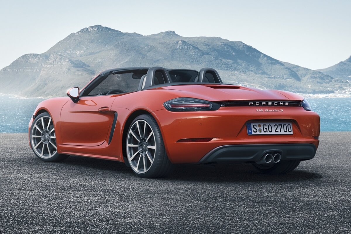 Porsche 718 Boxster S 350 PS manual  2024