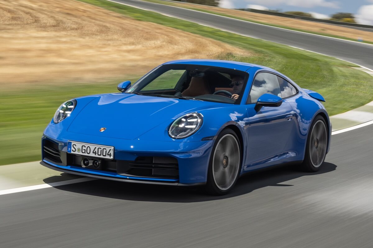 Motor Porsche 911 Carrera 4 GTS 541 PS Automatik