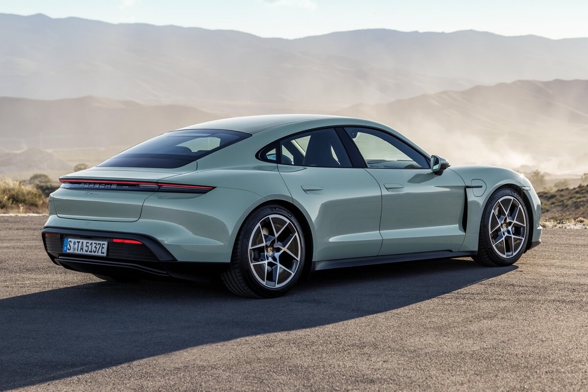 Porsche Taycan AWD (2025)