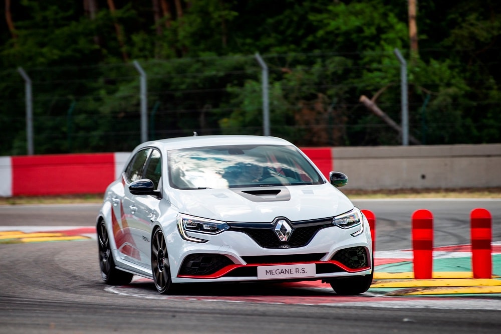 Nieuwe Renault Megane R.S. Trophy-R pakt record op Nürburgring