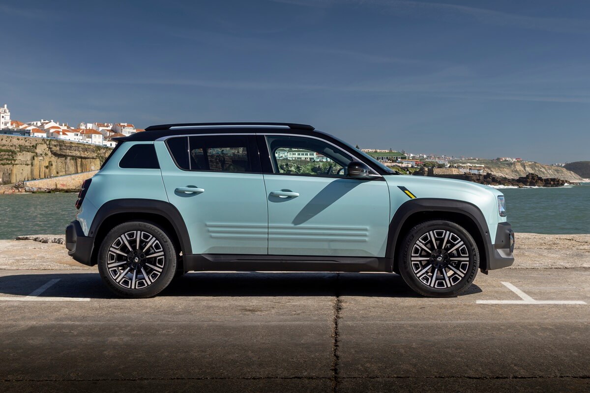 Renault 4 E-Tech Electric 2025