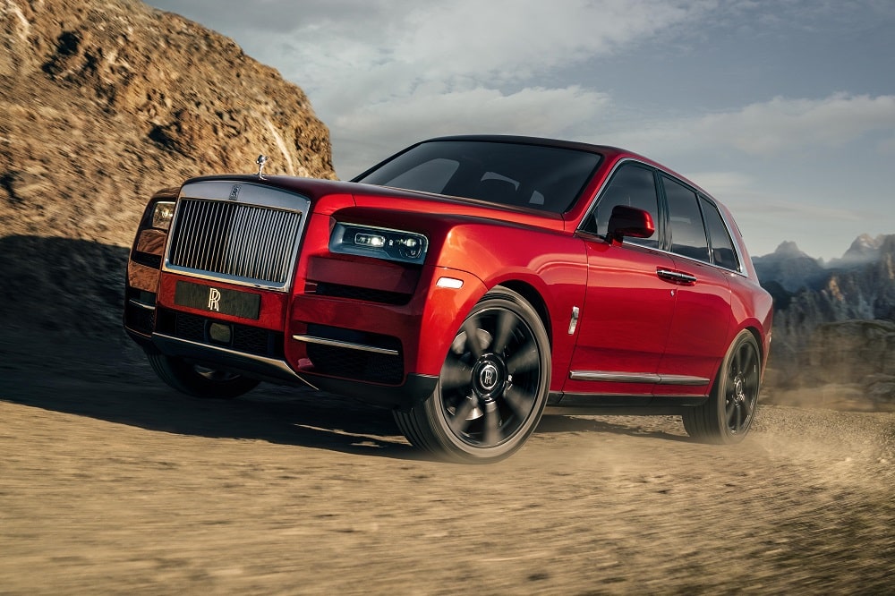 Rolls-Royce Cullinan 6.75 twin-turbo V12 571 PS  AWD 2025