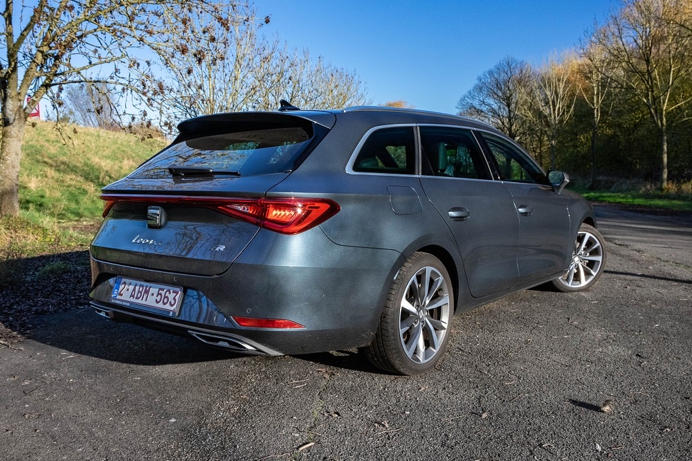 Rijtest Seat Leon Break FR 1.5 TSI DSG (2022)