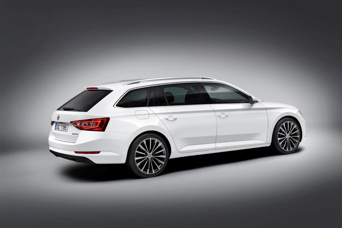 Nieuwe Skoda Superb nu ook als combi