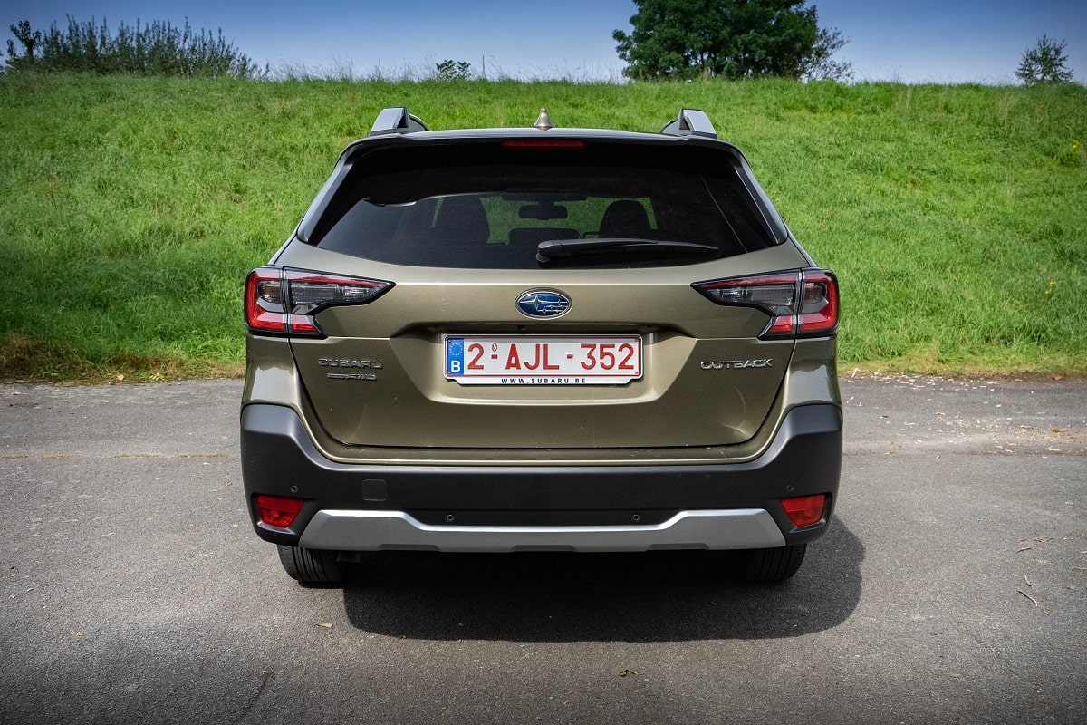 Rijtest Subaru Outback Premium (2021)