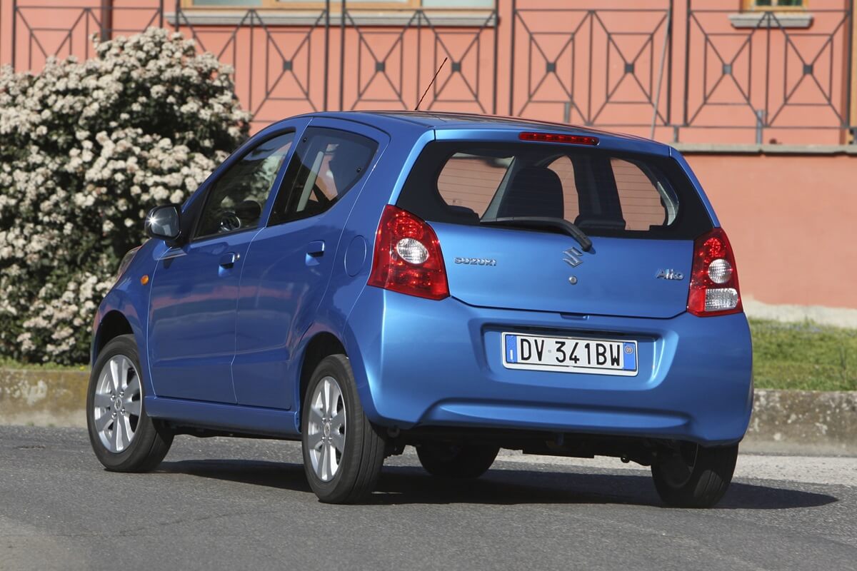 Suzuki Alto handgeschakeld (2008–2014)