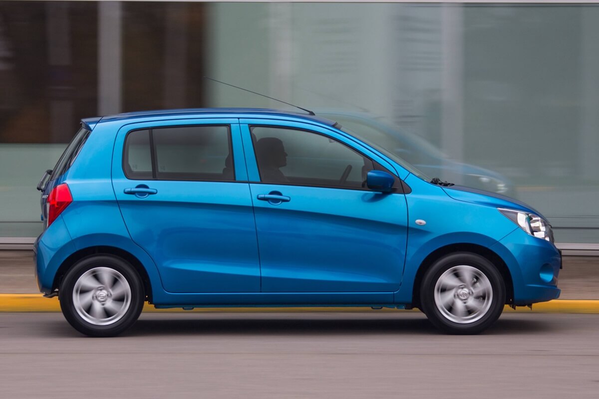 Suzuki Celerio 2014-2021 exterieur zijkant