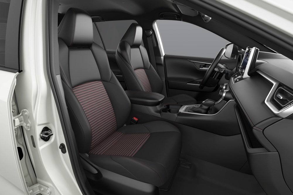 Suzuki Across 2024 interieur