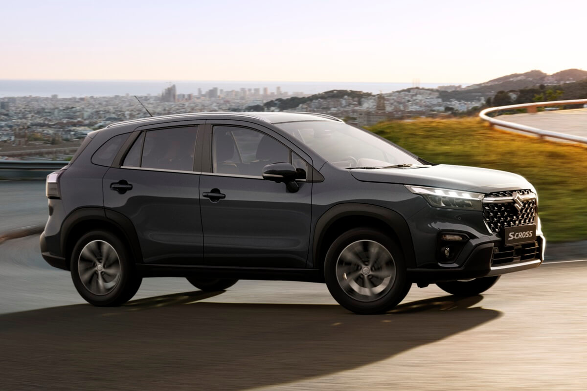 Suzuki S-Cross 2025 extérieur côté