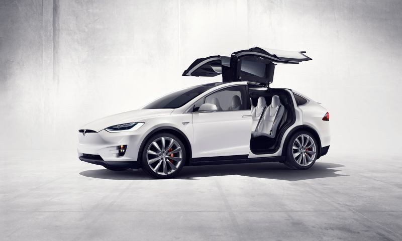 Tesla Model X nu helemaal officieel