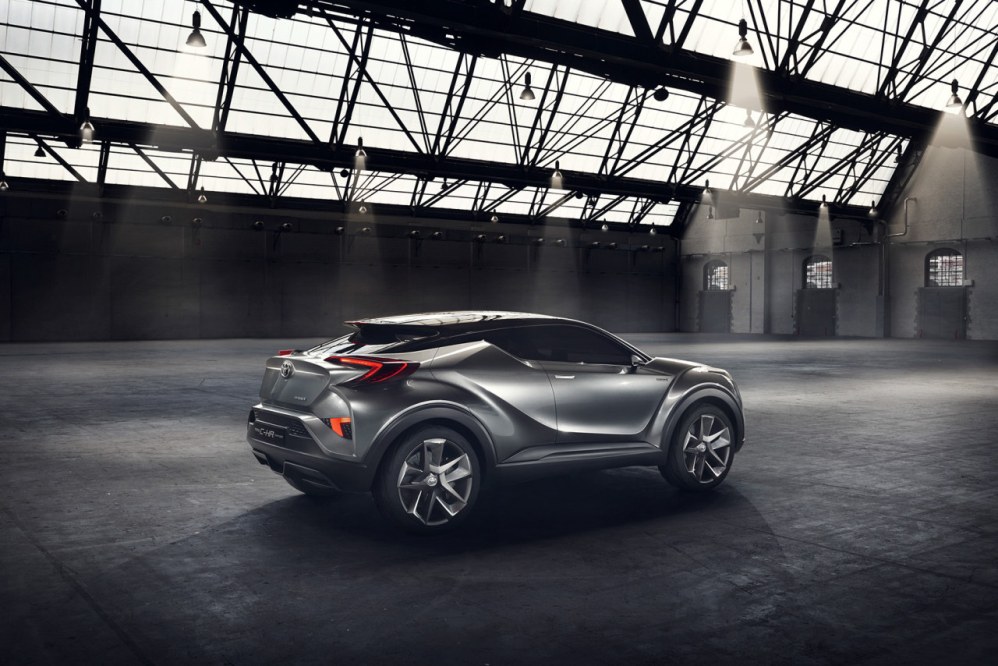Toyota stelt vernieuwde C-HR Concept tentoon in Frankfurt
