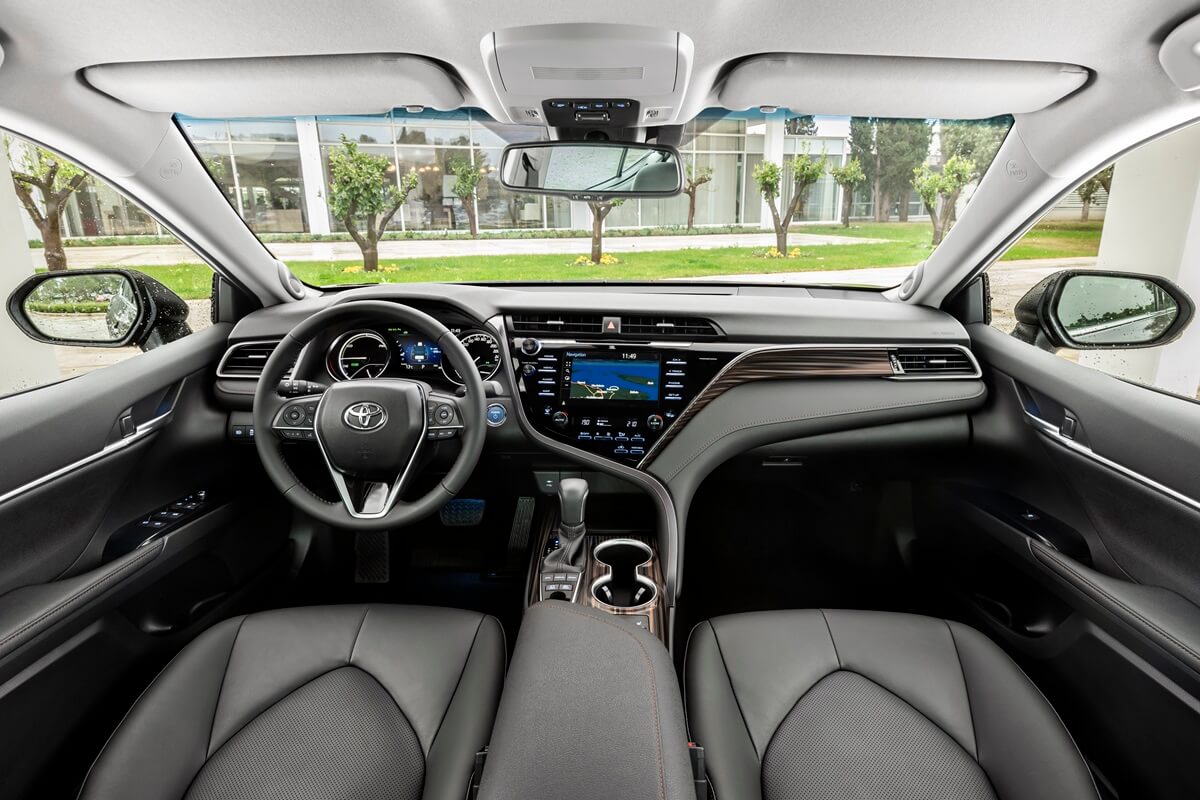 Toyota Camry 2019