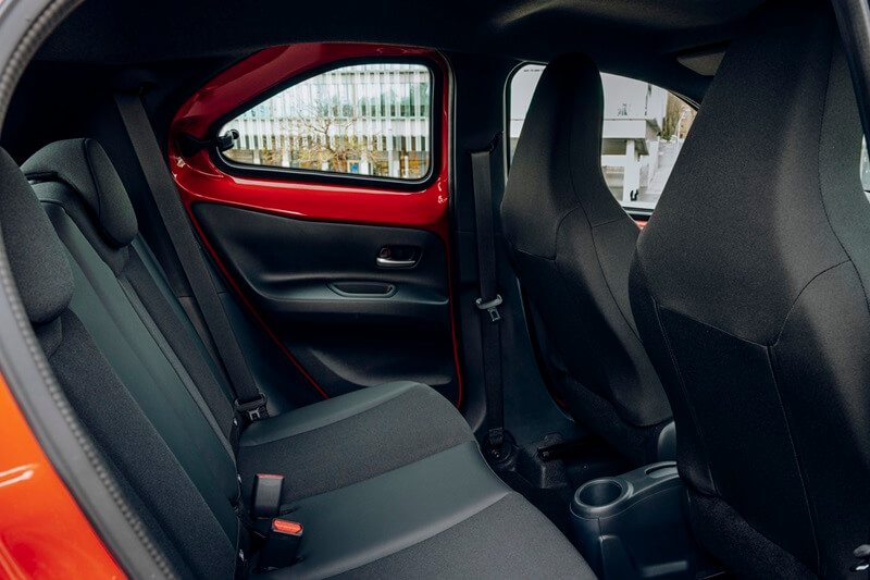 Nieuwe Toyota Aygo X 2025 en vorige generaties alle info over dit model Autotijd